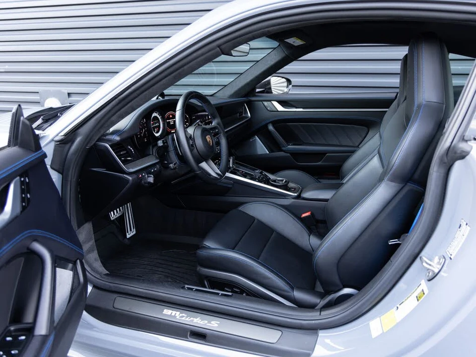 2023 Porsche 992 Turbo S - Image 24 of 31