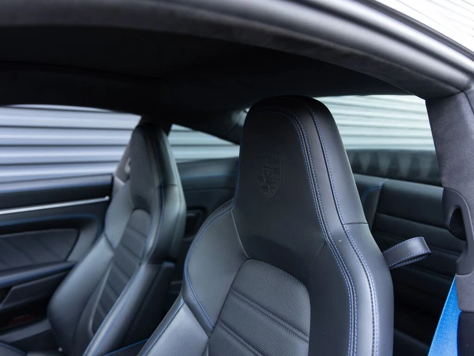 2023 Porsche 992 Turbo S - Image 25 of 31