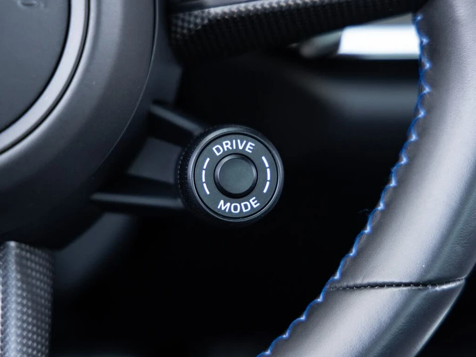2023 Porsche 992 Turbo S - Image 15 of 31