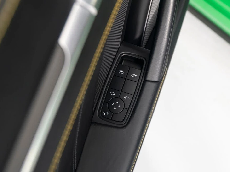 2023 Porsche 992 Turbo S - Image 23 of 31
