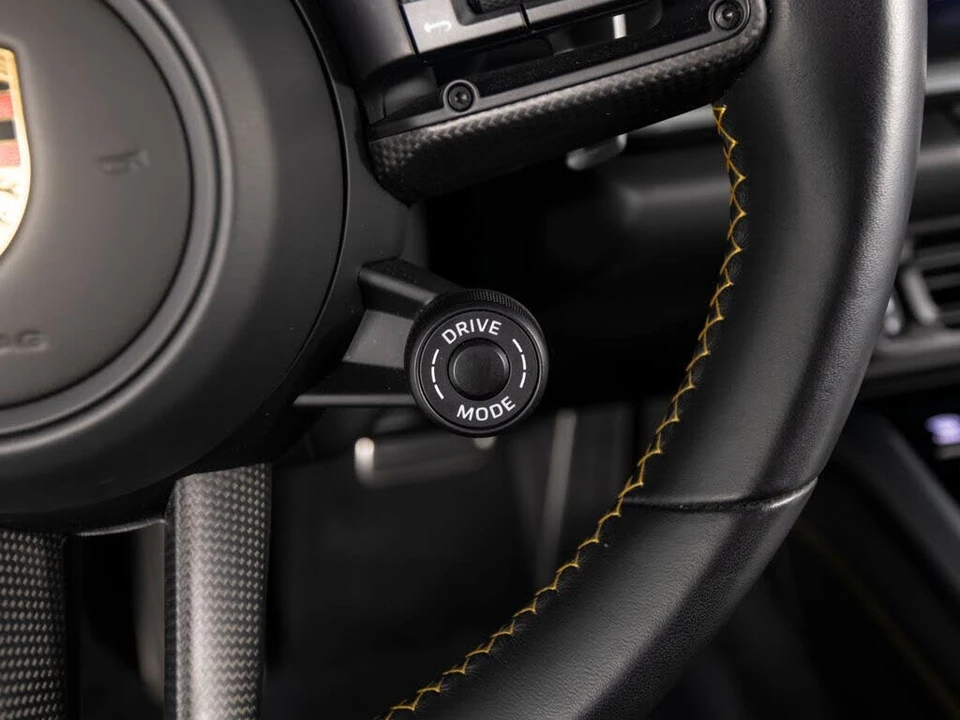 2023 Porsche 992 Turbo S - Image 28 of 31