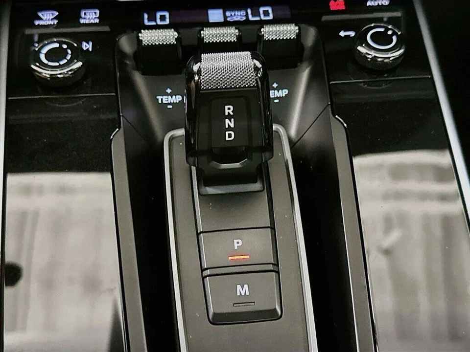 2023 Porsche 992 Turbo S - Image 18 of 31