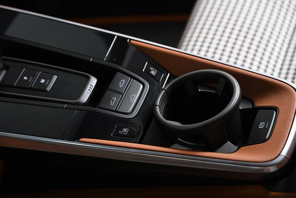 2023 Porsche 992 Turbo S - Image 22 of 30