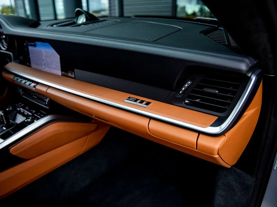 2023 Porsche 992 Turbo S - Image 27 of 31