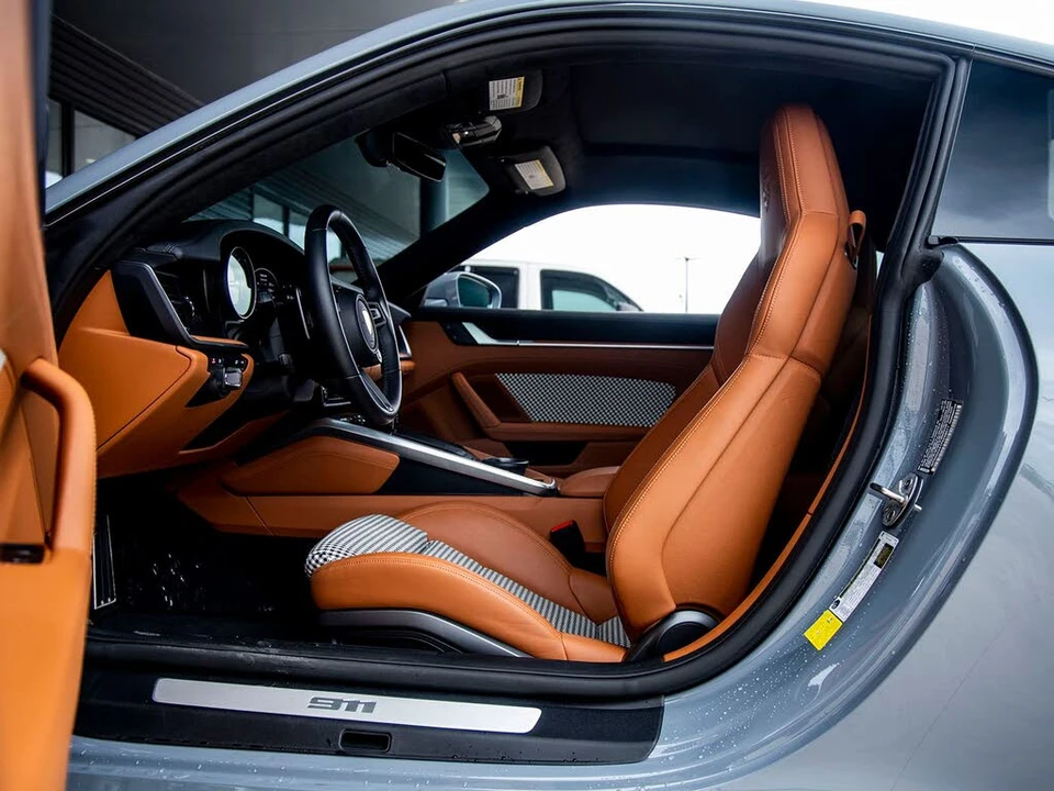 2023 Porsche 992 Turbo S - Image 18 of 31