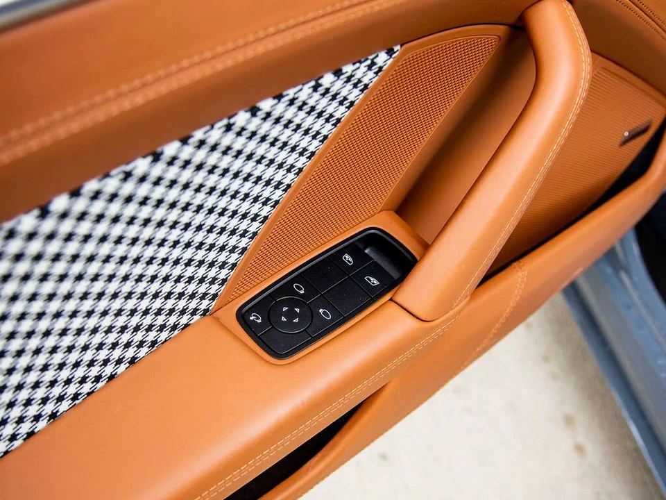 2023 Porsche 992 Turbo S - Image 16 of 31