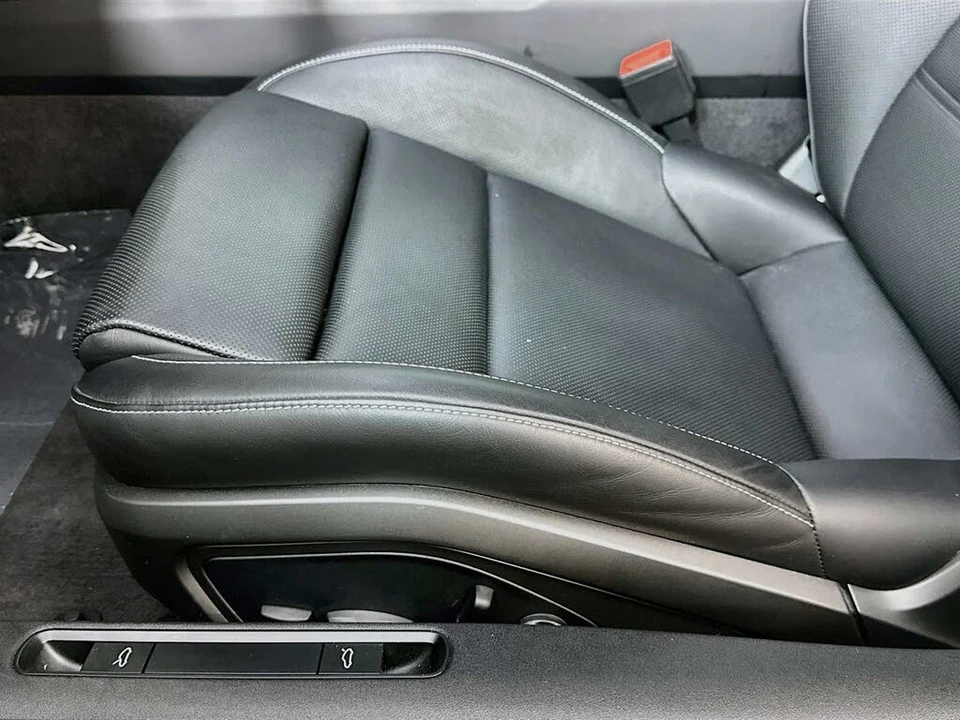 2023 Porsche 992 Turbo S - Image 12 of 31