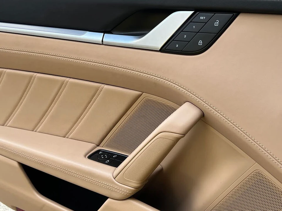 2023 Porsche 992 Turbo S - Image 30 of 31