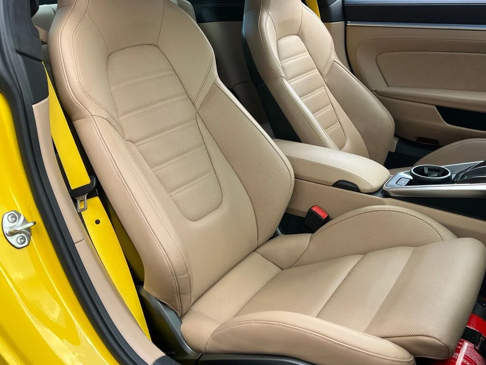 2023 Porsche 992 Turbo S - Image 18 of 31