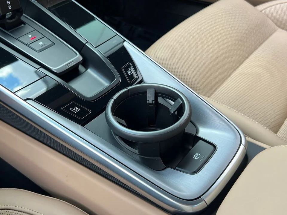 2023 Porsche 992 Turbo S - Image 27 of 31
