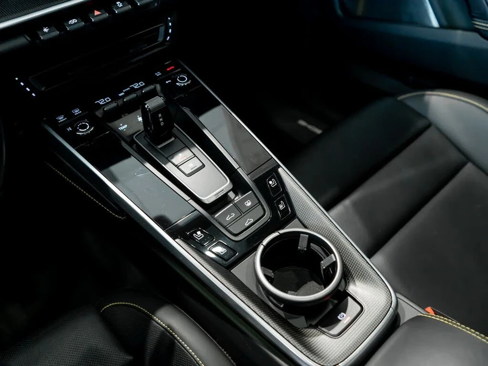 2023 Porsche 992 Turbo S - Image 20 of 31