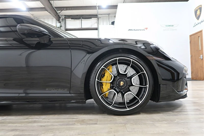 2023 Porsche 992 Turbo S - Image 25 of 31