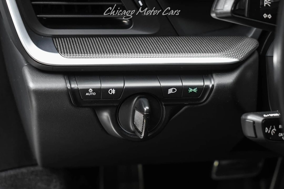2023 Porsche - Image 11 of 31
