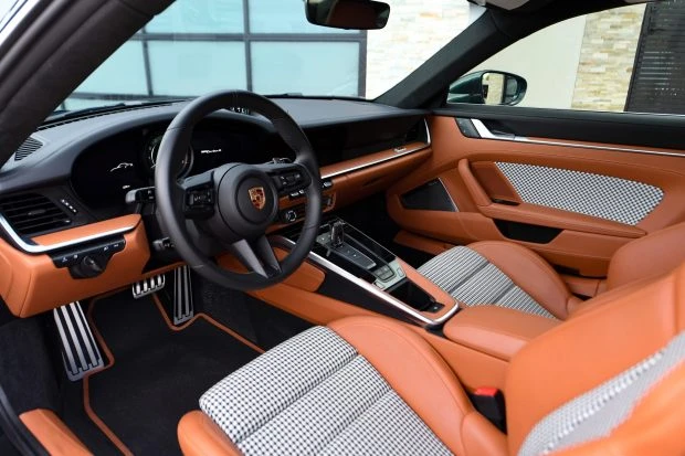 2023 Porsche 992 Turbo S - Image 5 of 7