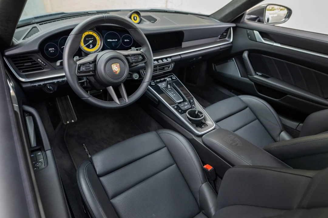 2023 Porsche 992 Turbo S - Image 5 of 6