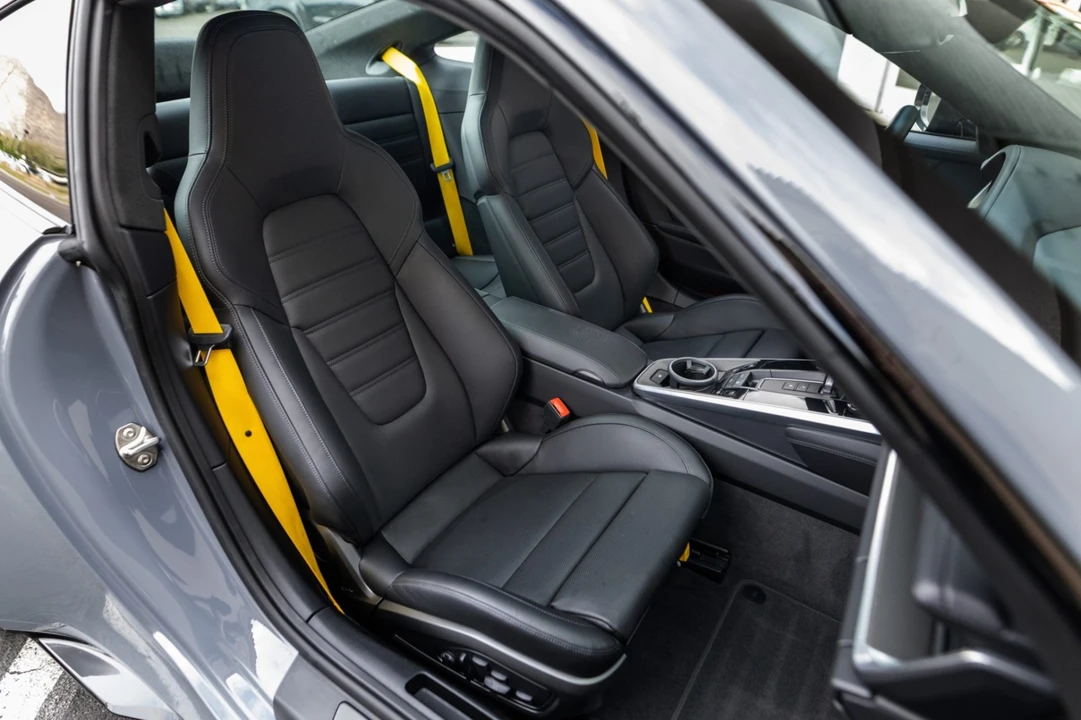 2023 Porsche 992 Turbo S - Image 4 of 6