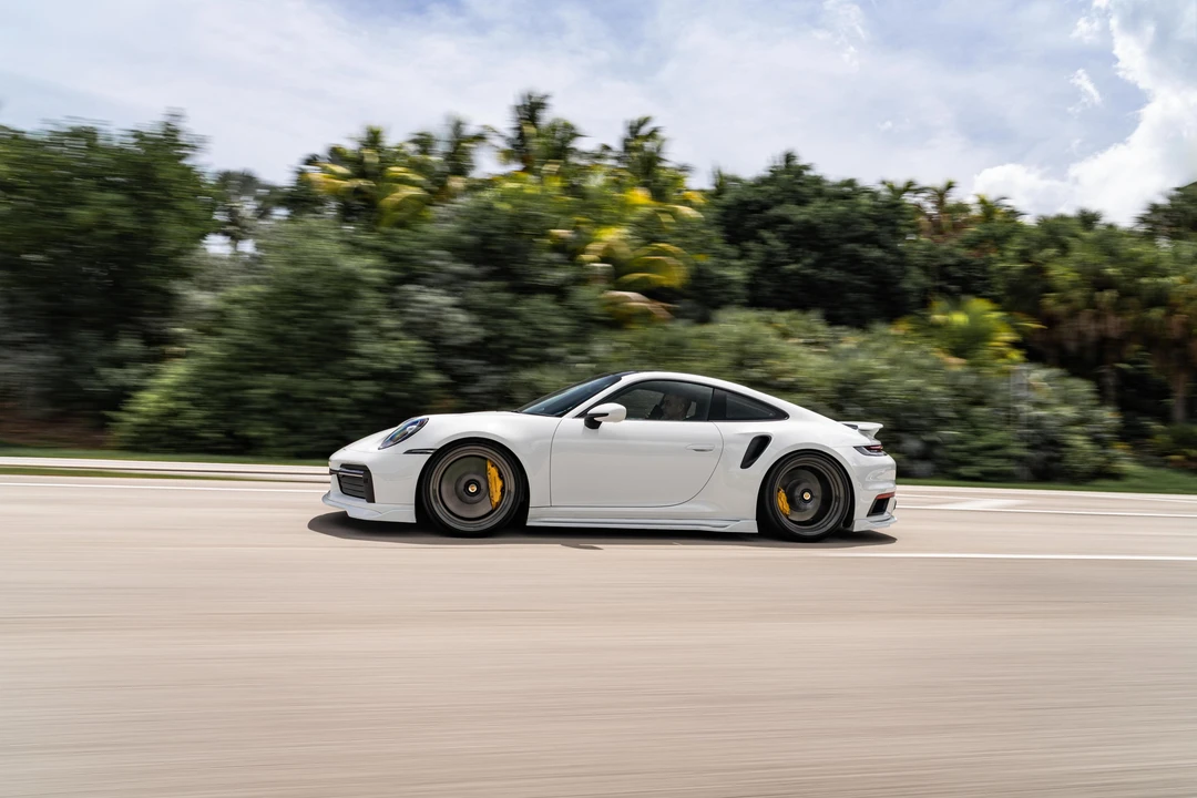 2023 Porsche 992 Turbo - Image 25 of 31