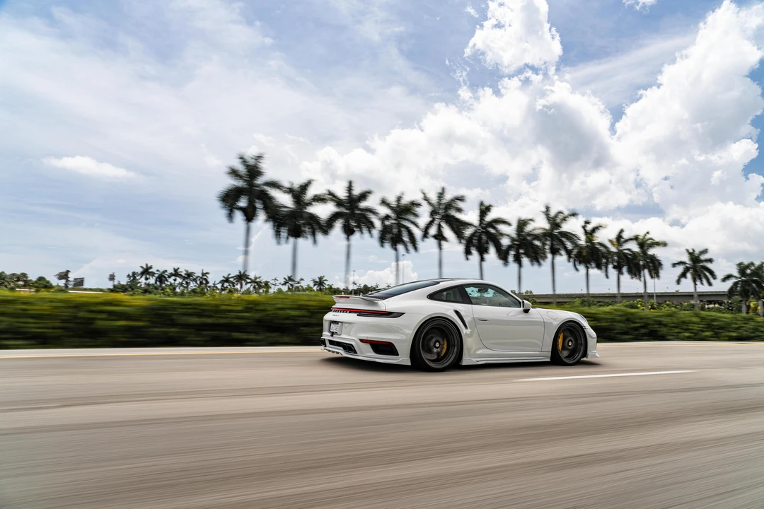 2023 Porsche 992 Turbo - Image 30 of 31