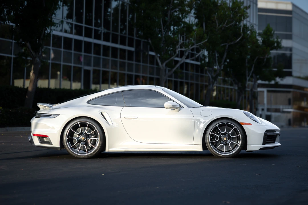 2023 Porsche 992 Turbo S - Image 18 of 31
