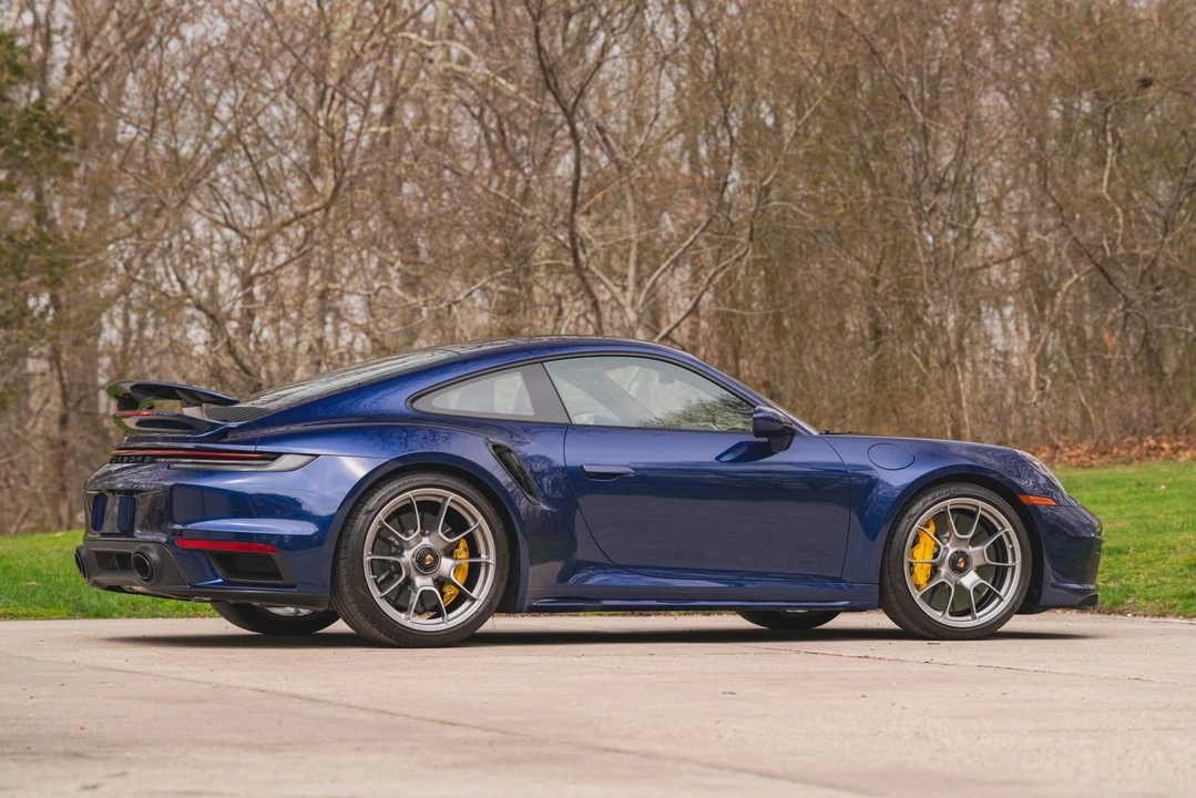 2023 Porsche 992 Turbo S - Image 24 of 31