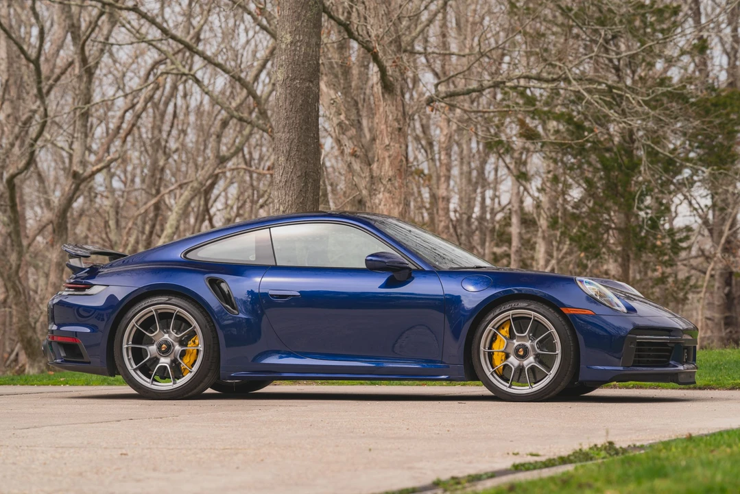 2023 Porsche 992 Turbo S - Image 26 of 31