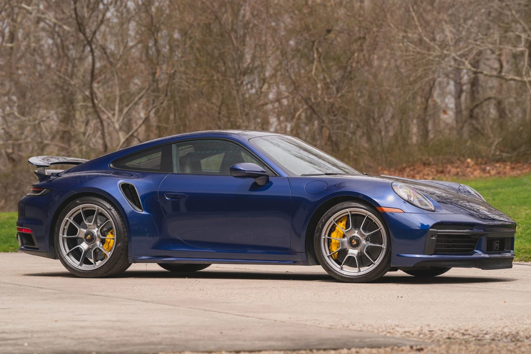 2023 Porsche 992 Turbo S - Image 27 of 31