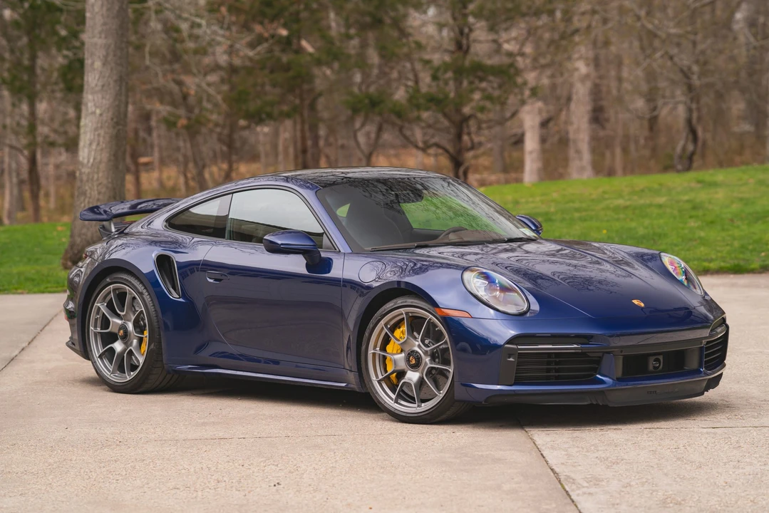 2023 Porsche 992 Turbo S - Image 28 of 31