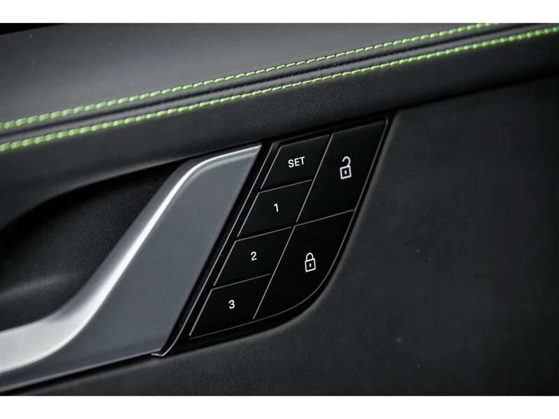 2023 Porsche 992 Turbo S - Image 13 of 31