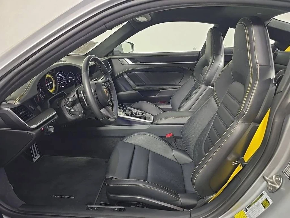 2023 Porsche 992 Turbo S - Image 5 of 5
