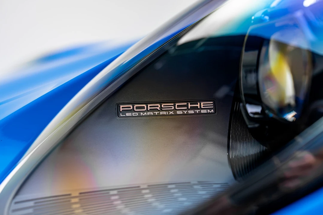 2023 Porsche 992 Turbo S - Image 20 of 31