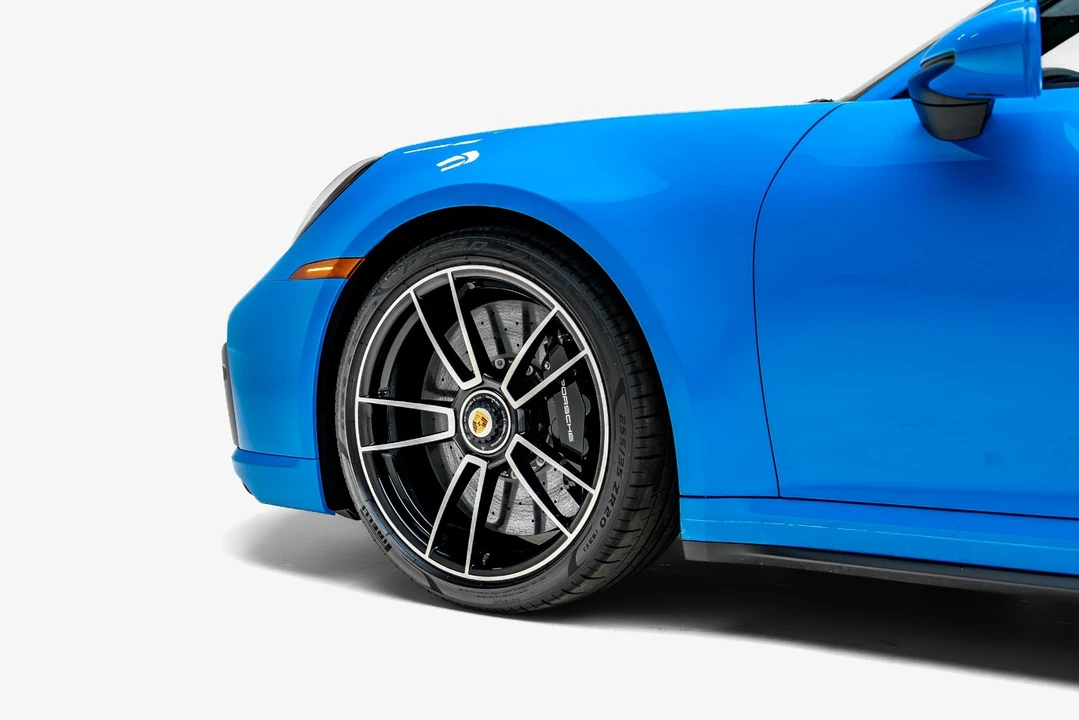 2023 Porsche 992 Turbo S - Image 17 of 31