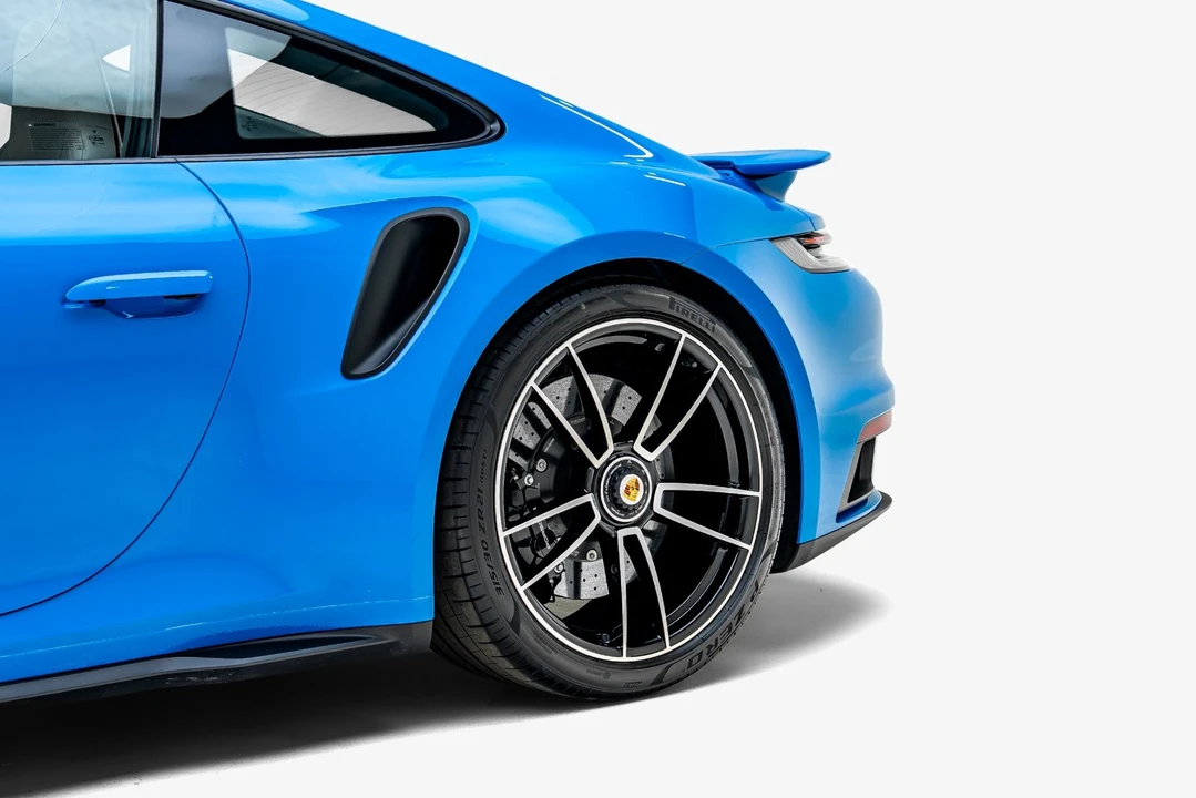 2023 Porsche 992 Turbo S - Image 14 of 31