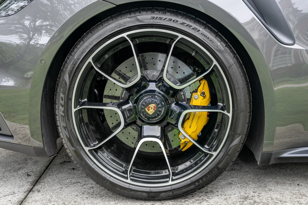 2023 Porsche 992 Turbo - Image 29 of 31