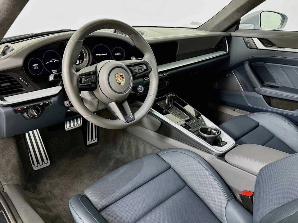 2023 Porsche 992 Turbo S - Image 4 of 4