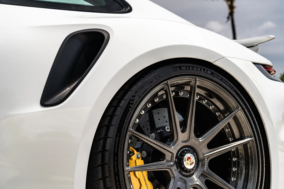 2024 Porsche 992 Turbo S - Image 18 of 31