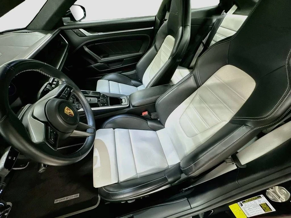 2023 Porsche 992 Turbo S - Image 5 of 5