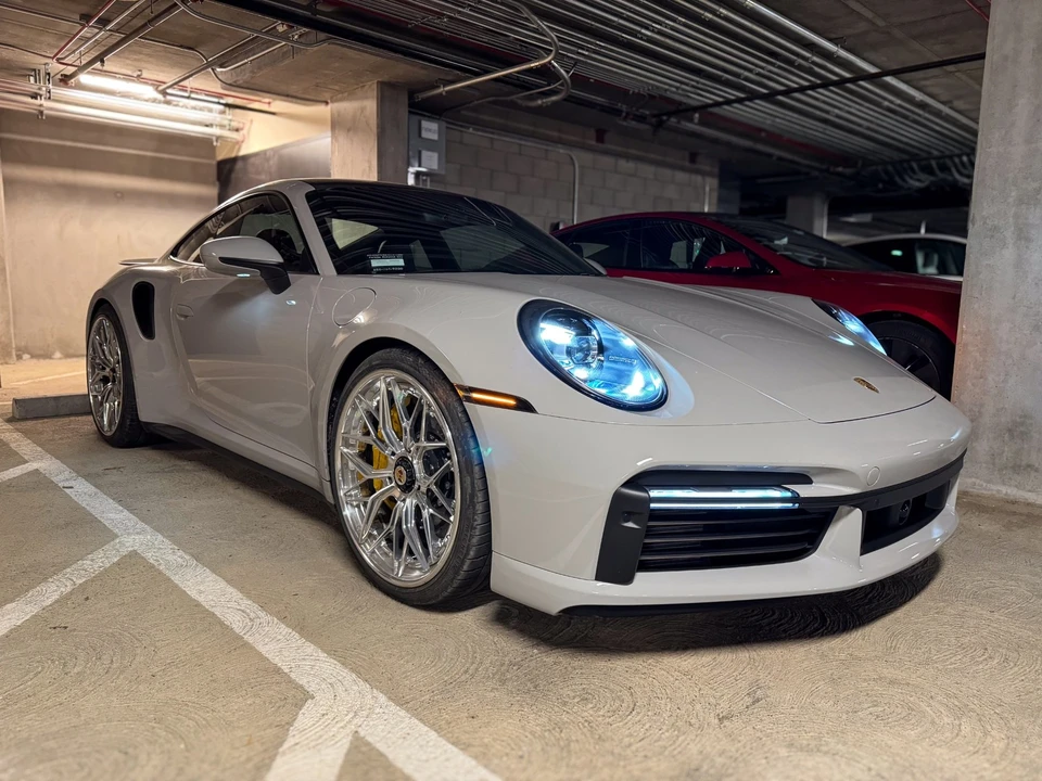 2023 Porsche 992 Turbo S - Image 5 of 10