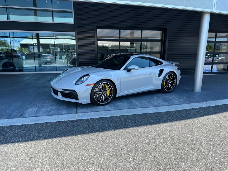 2023 Porsche 992 Turbo S - Image 7 of 10