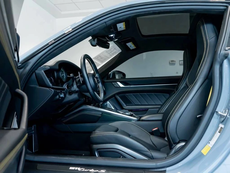 2023 Porsche 992 Turbo S - Image 5 of 5
