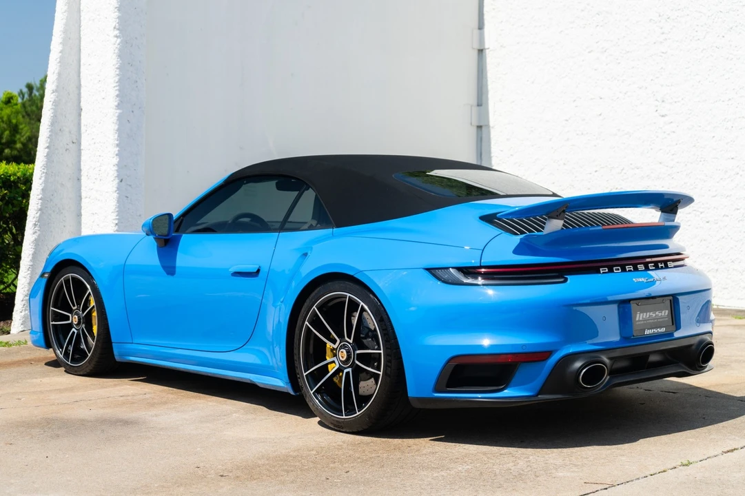 2023 Porsche 911 - Image 9 of 31