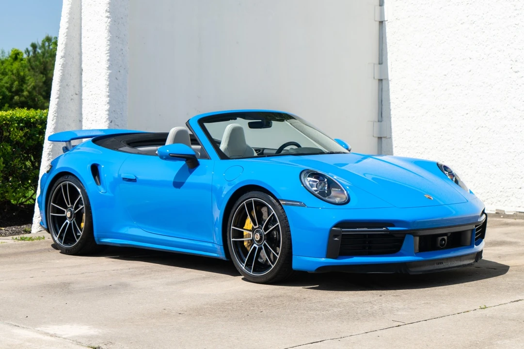 2023 Porsche 911 - Image 2 of 31