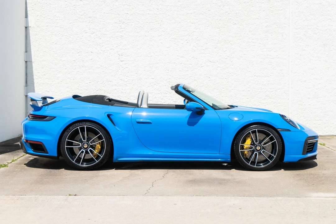 2023 Porsche 911 - Image 3 of 31