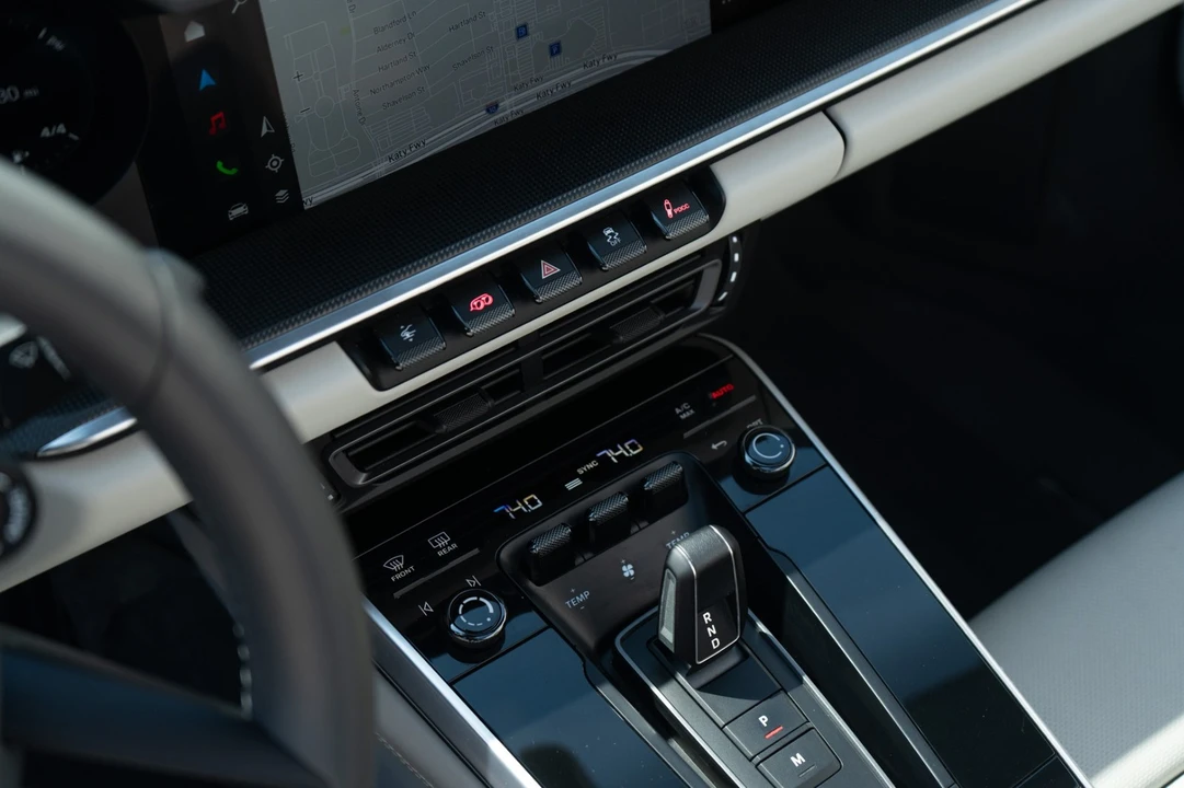 2023 Porsche 911 - Image 20 of 31