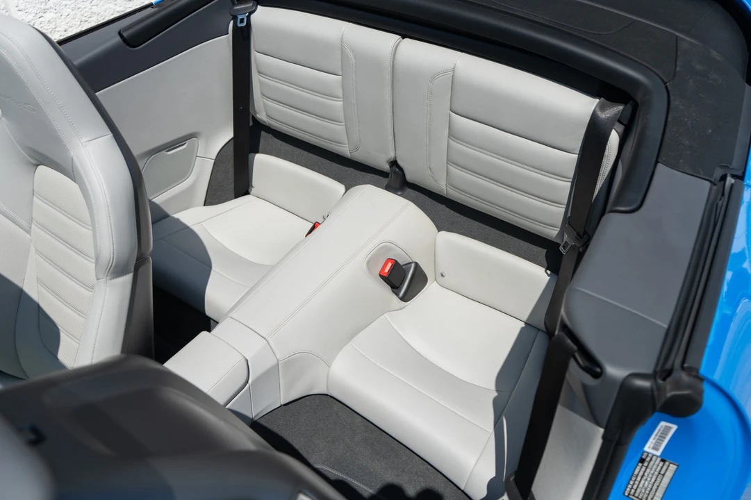 2023 Porsche 911 - Image 25 of 31