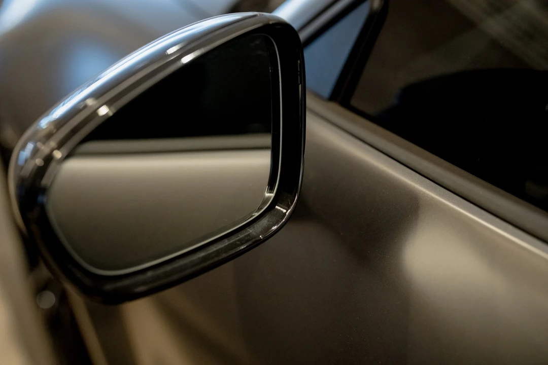 2023 Porsche 992 Turbo S - Image 19 of 31
