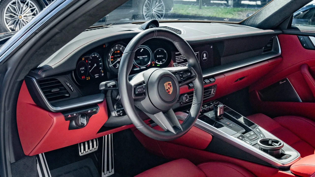 2023 Porsche 992 Turbo - Image 7 of 7