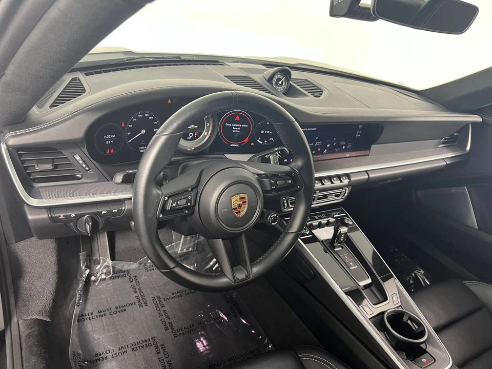 2023 Porsche 992 Turbo - Image 4 of 5