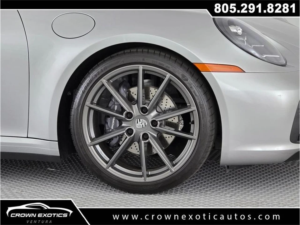 2023 Porsche 992 Carrera - Image 9 of 31