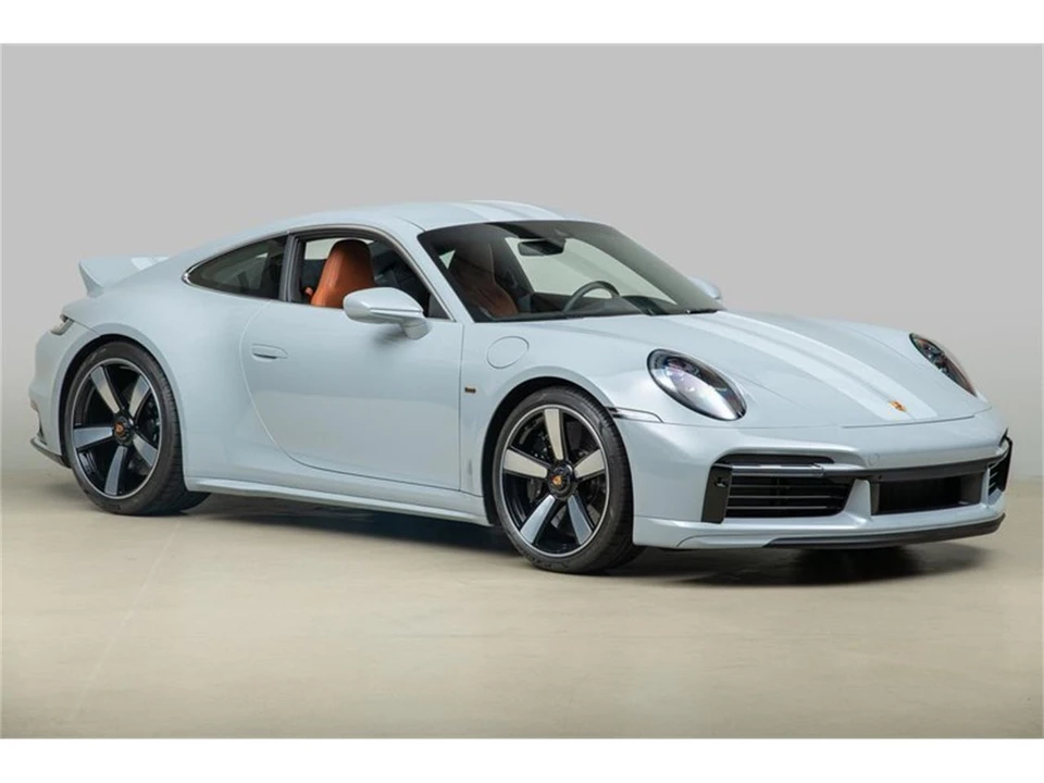 2023 Porsche 992 Carrera - Image 11 of 31