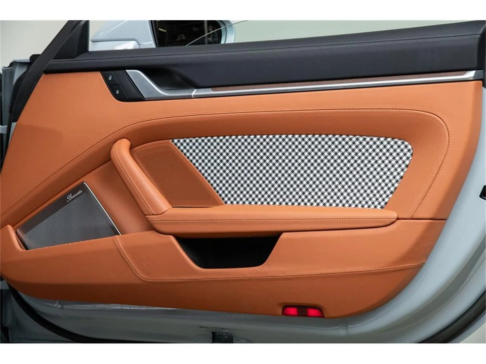 2023 Porsche 992 Carrera - Image 23 of 31